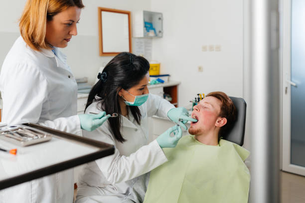Emergency Gum Pain Relief in SC